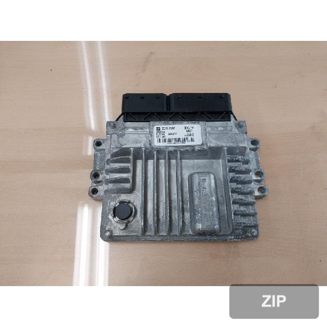 Блок управления двигателем ECU