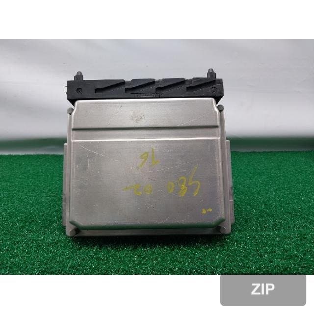 Блок управления двигателем ECU