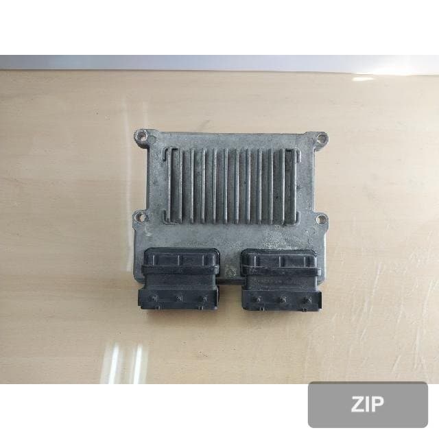 Блок управления двигателем ECU