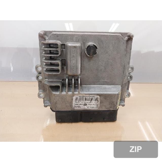 Блок управления двигателем ECU