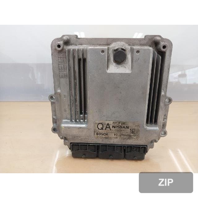 Блок управления двигателем ECU
