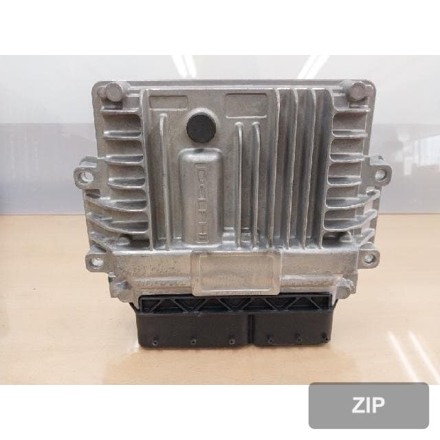 Блок управления двигателем ECU