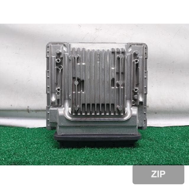 Блок управления двигателем ECU