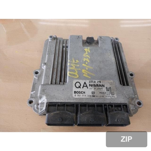 Блок управления двигателем ECU
