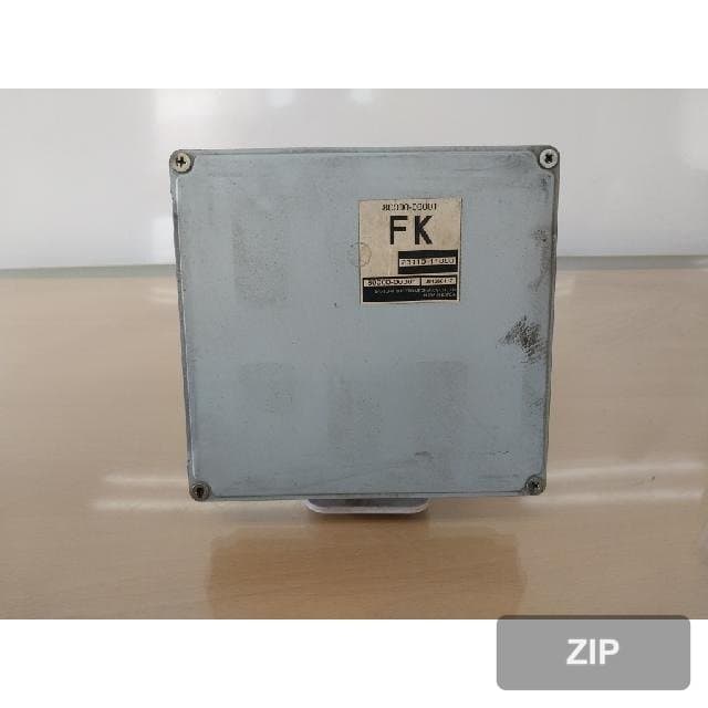Блок управления двигателем (ЭБУ)