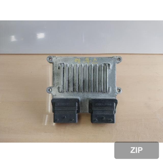 Блок управления двигателем ECU
