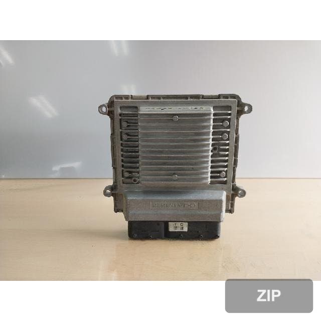 Блок управления двигателем ECU