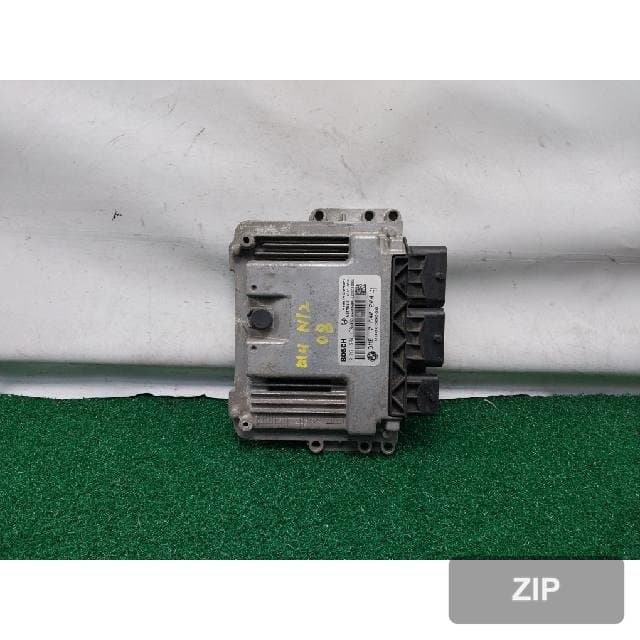 Блок управления двигателем ECU