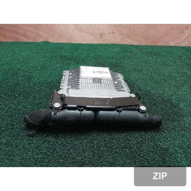 Блок управления двигателем ECU