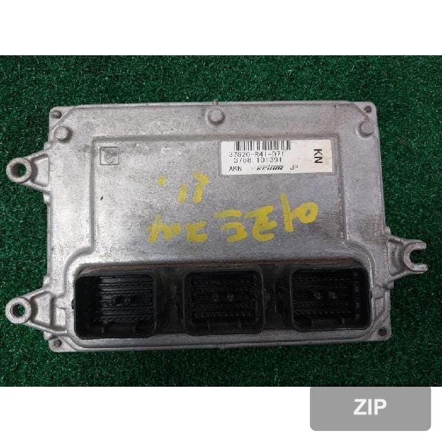 Блок управления двигателем (ECU) 37820-R41-D71