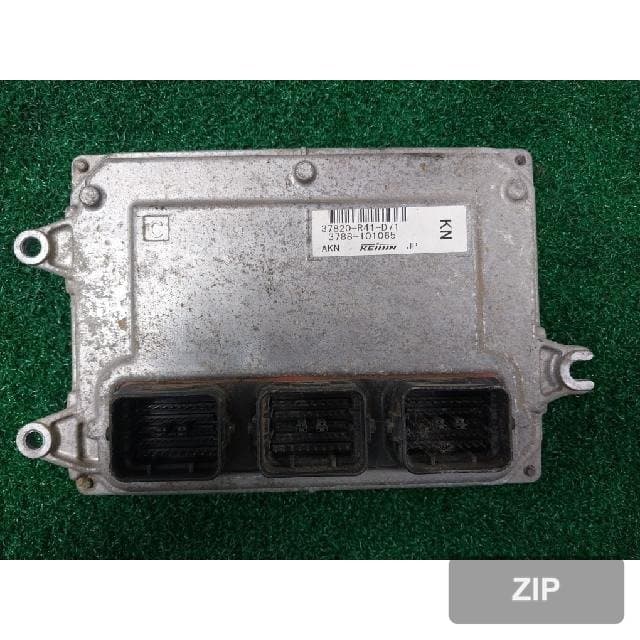 Блок управления двигателем ECU