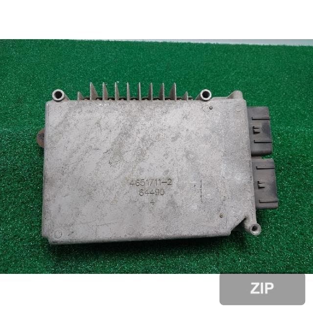Блок управления двигателем ECU