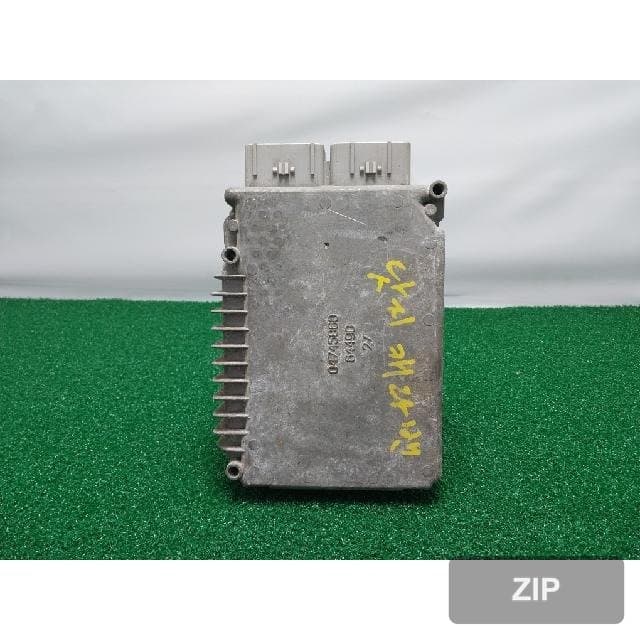 Блок управления двигателем ECU
