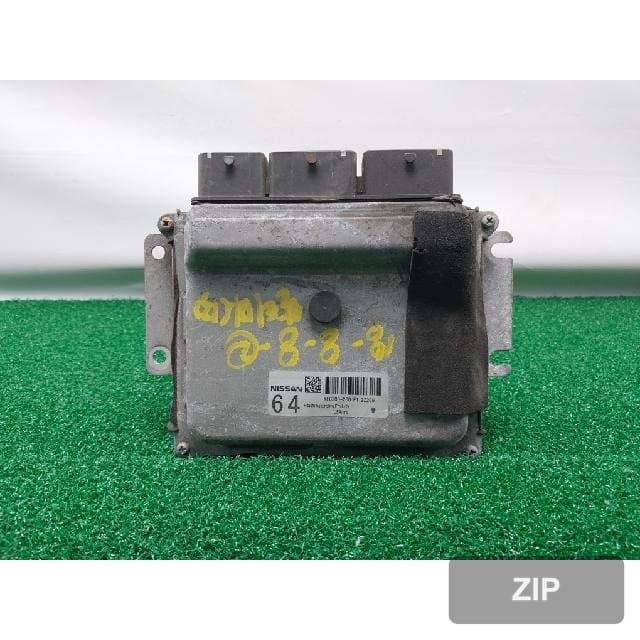 Блок управления двигателем ECU
