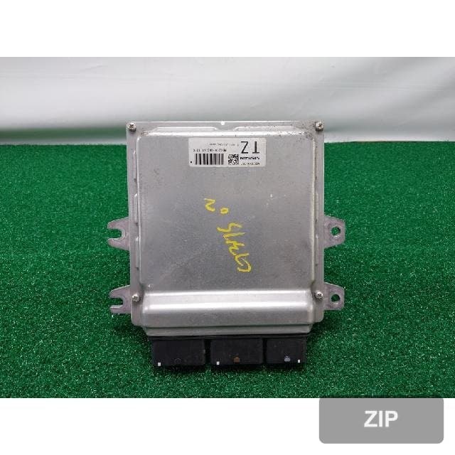 Блок ECU (компьютер двигателя)