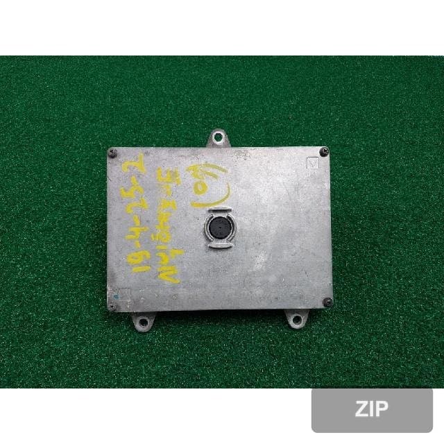 Блок управления двигателем ECU