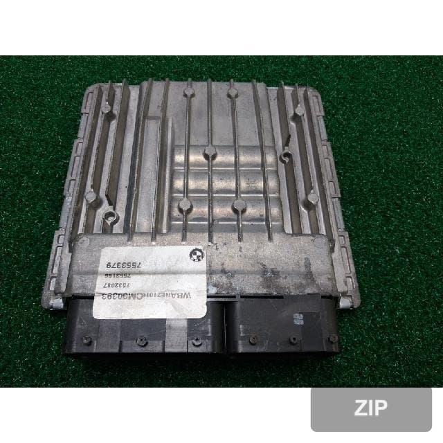 Блок управления двигателем ECU