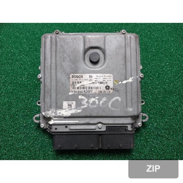 Блок управления двигателем ECU