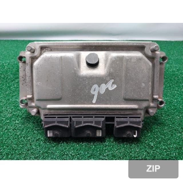 Блок управления двигателем ECU