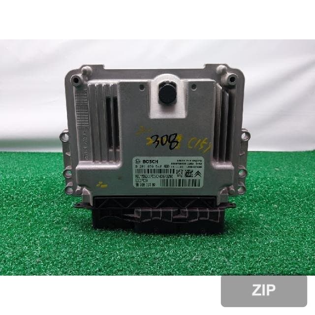 Блок управления двигателем ECU