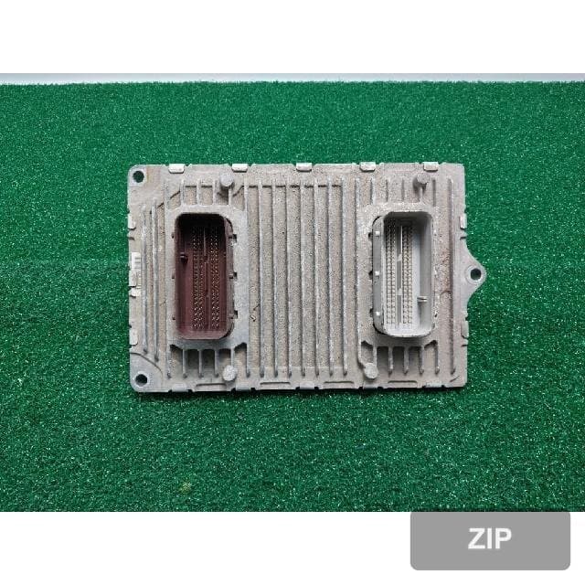 Блок управления двигателем ECU 68193983AG