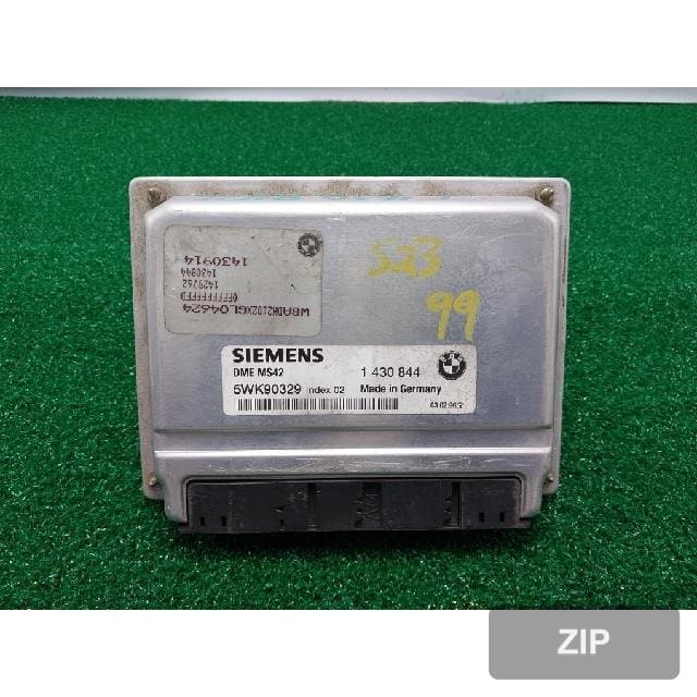 Блок управления двигателем ECU