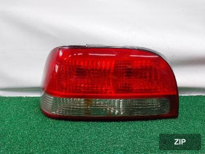 GM Daewoo Prince 1997 — комбинированный фонарь (задний левый)