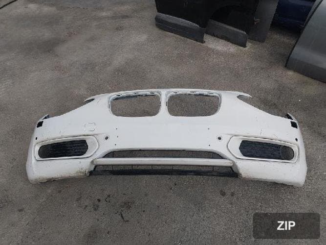 Передний бампер BMW 1 Series 7272604