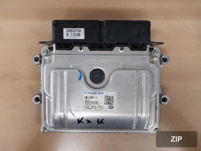 Блок управления ECU 39107-04299