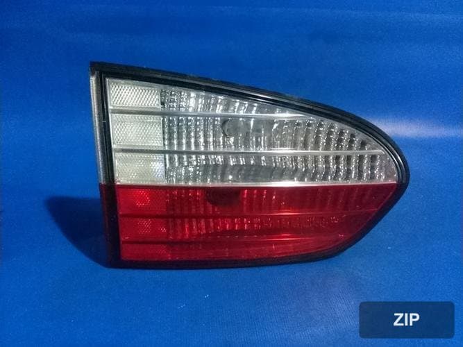 Hyundai Grand Starex 2005 — фонарь задний левый внутренний 1