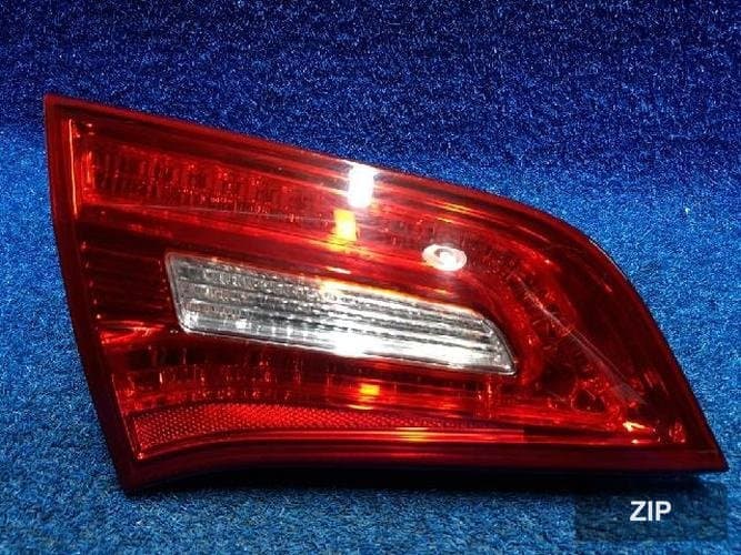 Kia K7 2012 — фонарь задний левый внутренний