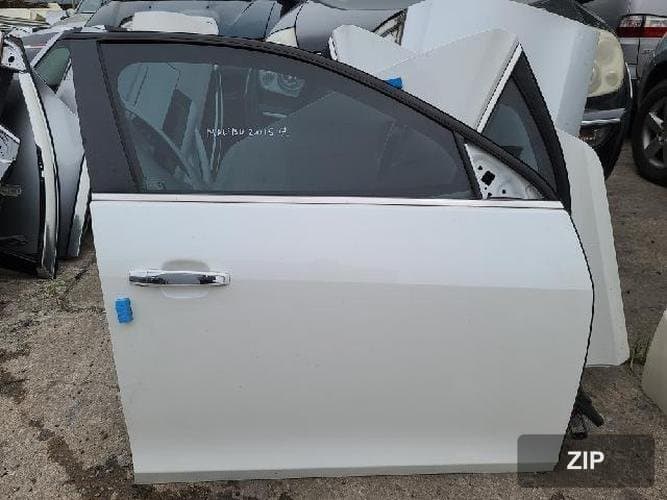GM Daewoo Malibu 2015 — передняя дверь правая