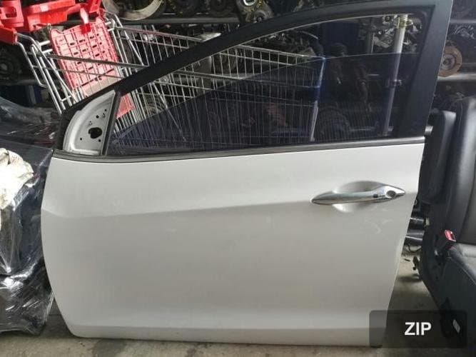 Hyundai i30 2013 — дверь передняя левая