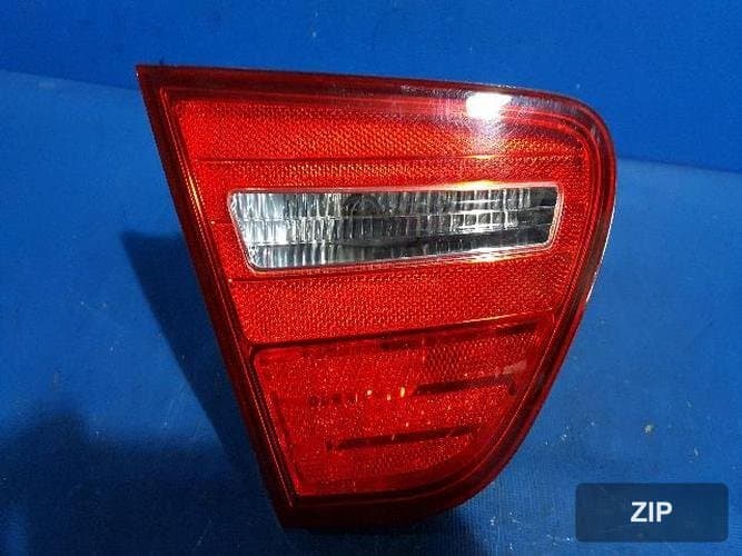 Hyundai Avante 2008 — подфарник левый внутренний