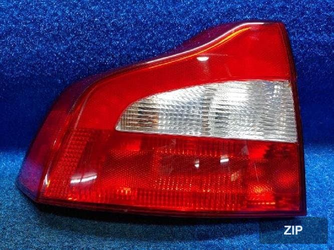 Volvo S60 2007 — задний фонарь левый наружный