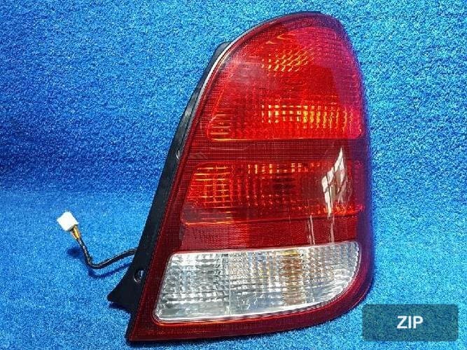 Kia Carens 2002 — фонарь задний правый 5