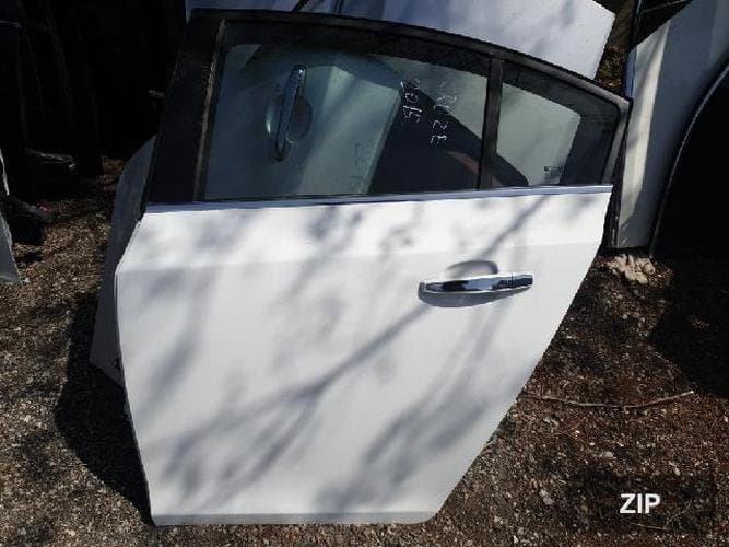 GM Daewoo Cruze 2015 — задняя дверь левая