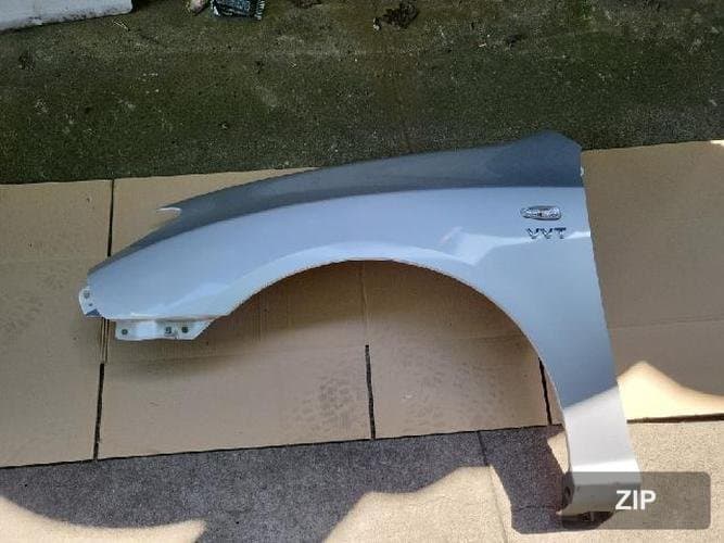 Hyundai Avante 2007 — крыло левое