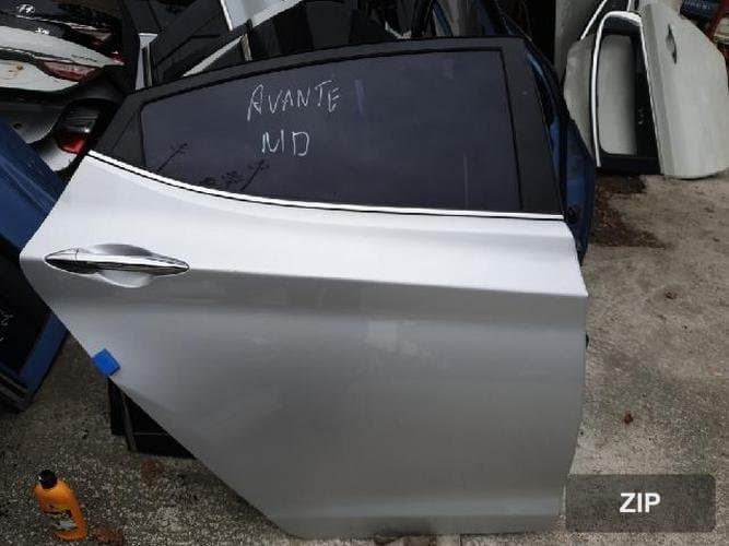 Hyundai Avante 2012 — дверь задняя правая