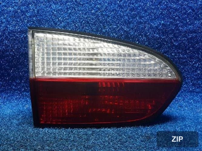 Hyundai Grand Starex 2003 — фонарь задний внутренний левый 1