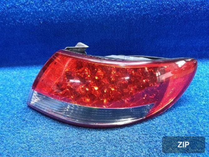 Hyundai Grandeur 2008 — фонарь задний правый наружный 924023L002