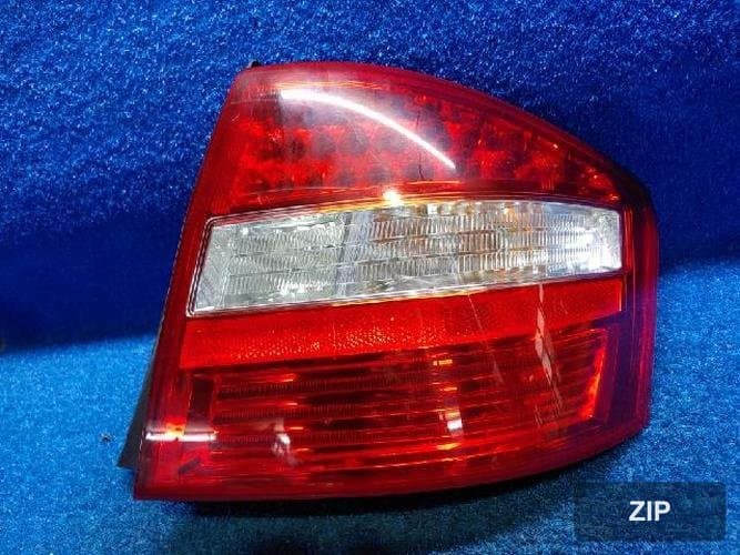 KG Mobility Chairman 2010 — задний фонарь правый боковой LED