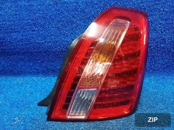 Kia Opirus 2008 — фонарь задний правый наружный