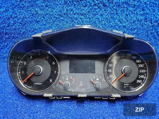 Приборная панель (щиток приборов) 940033R920