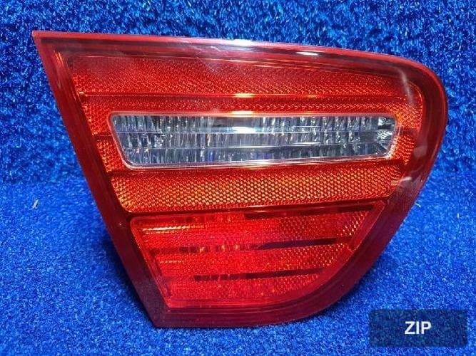 Hyundai Avante 2010 — фонарь задний левый внутренний