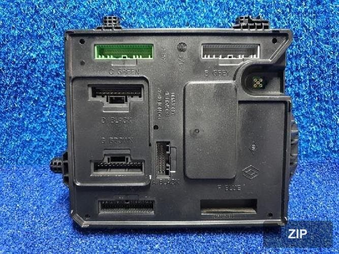 Блок ETACS/BCM 284B14511R