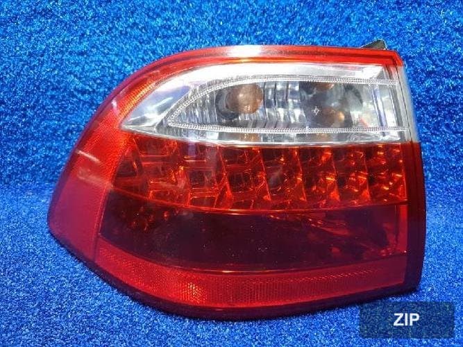 Kia Lotze 2008 — фонарь задний левый наружный 92401 2G100 1
