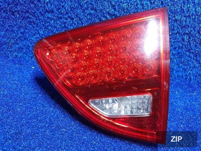 Hyundai Veracruz 2009 — фонарь задний внутренний правый 92403J1