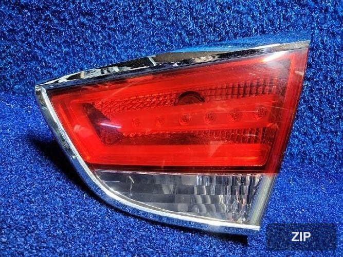 Hyundai Tucson 2012 — фонарь задний правый внутренний