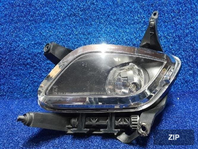 Hyundai Genesis 2010 — противотуманный фонарь левый 922013M000